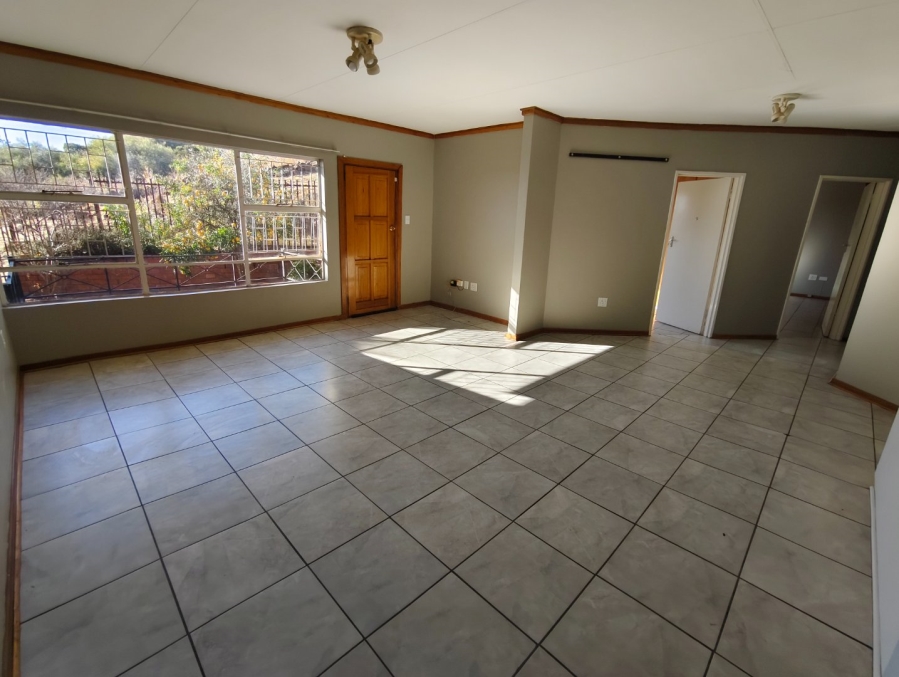 To Let 3 Bedroom Property for Rent in Langenhovenpark Free State